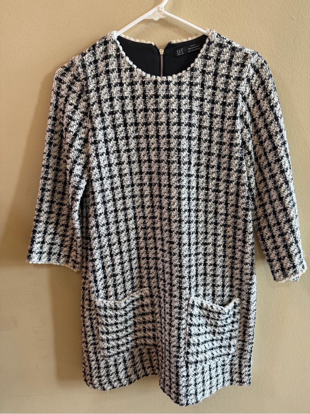 Zara Black and White Houndstooth Long Sleeve Shift Dress